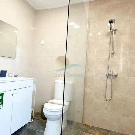 Ricardo By Sunny Deluxe