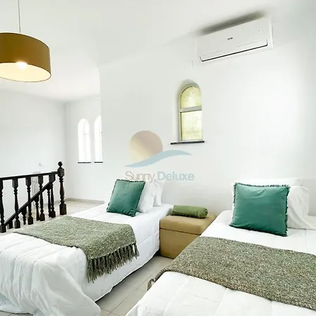 Ricardo By Sunny Deluxe Villa *