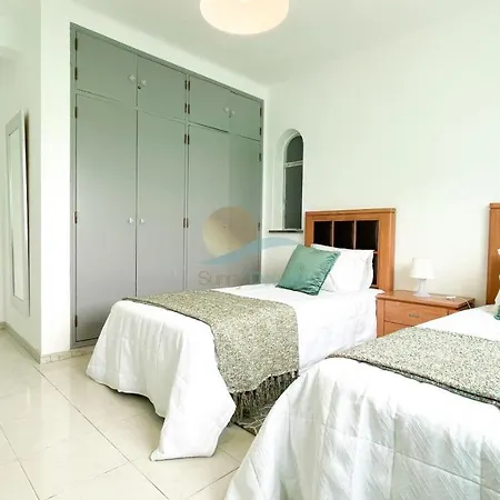 Ricardo By Sunny Deluxe