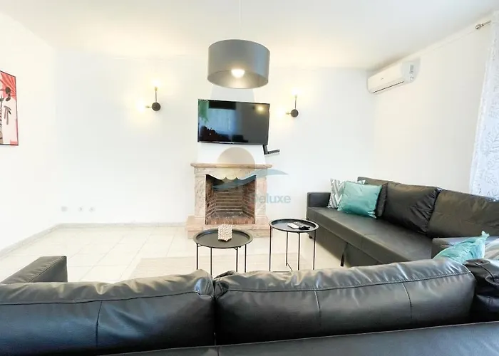 Ricardo By Sunny Deluxe